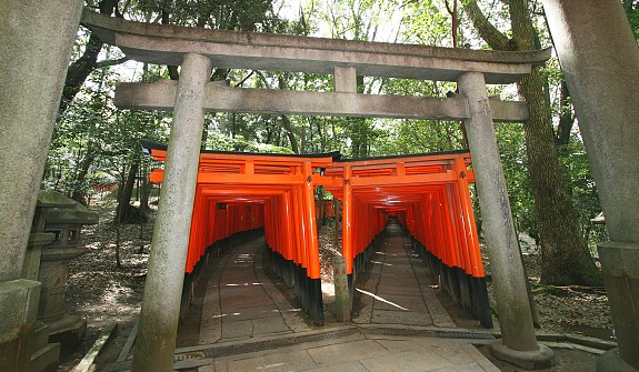 france japon visiter kyoto Fushimi Inari torii france japon visiter kyoto Fushimi Inari torii